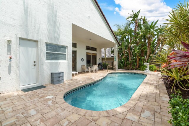 19699 Dinner Key Dr, Boca Raton, FL 33498 - pool with a patio area and outdoor dining space