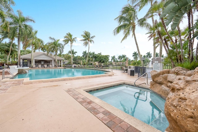 19699 Dinner Key Dr, Boca Raton, FL 33498 - pool with a community hot tub and a patio