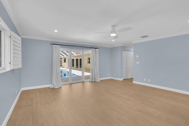 6769 Entrada Pl, Boca Raton, FL 33433 - empty room with ceiling fan, wood finished floors, crown molding, and recessed lighting