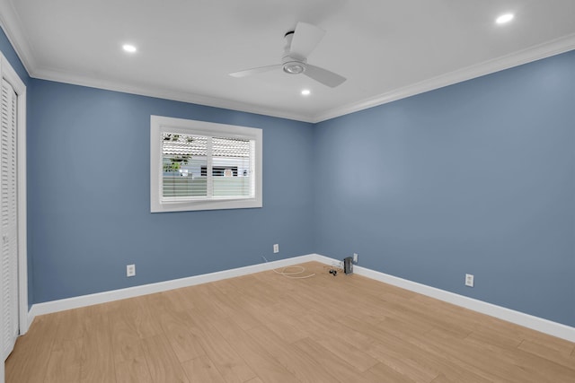 6769 Entrada Pl, Boca Raton, FL 33433 - empty room with crown molding, a ceiling fan, light wood-type flooring, and recessed lighting