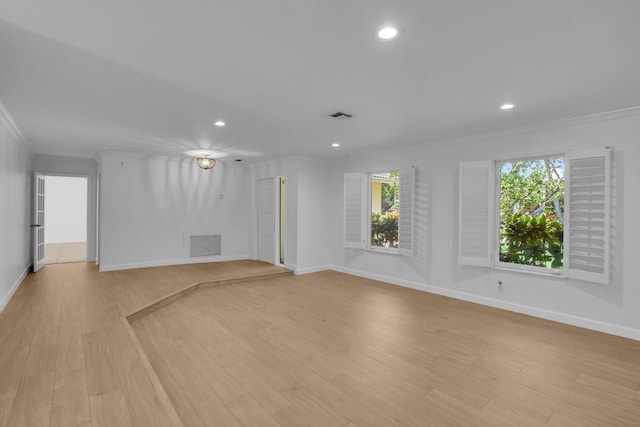 6769 Entrada Pl, Boca Raton, FL 33433 - unfurnished living room featuring ornamental molding, light wood finished floors, and recessed lighting
