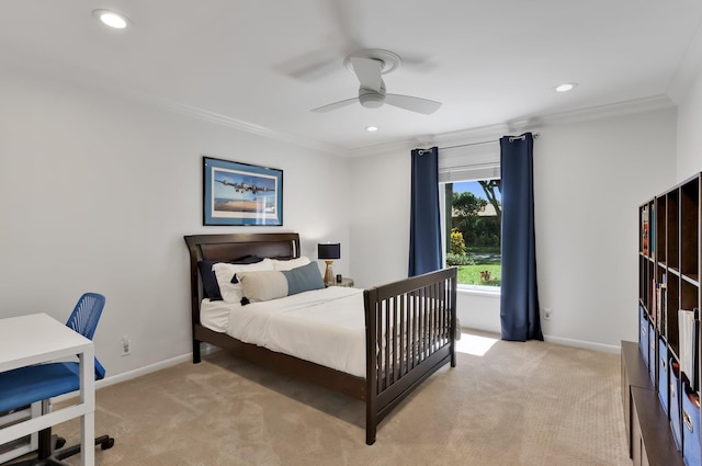 6769 Entrada Pl, Boca Raton, FL 33433 - bedroom with crown molding, light carpet, baseboards, recessed lighting, and ceiling fan