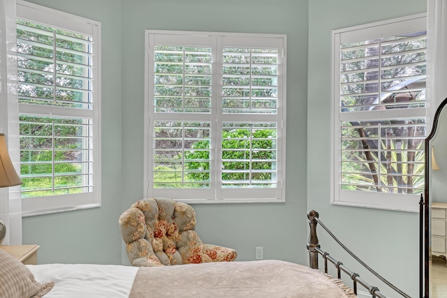 9068 Clearhill Rd, Boynton Beach, FL 33473 - bedroom featuring multiple windows