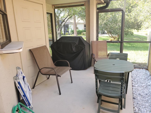 2831 Stoneway Ln Unit C, Fort Pierce, FL 34982 - view of sunroom / solarium