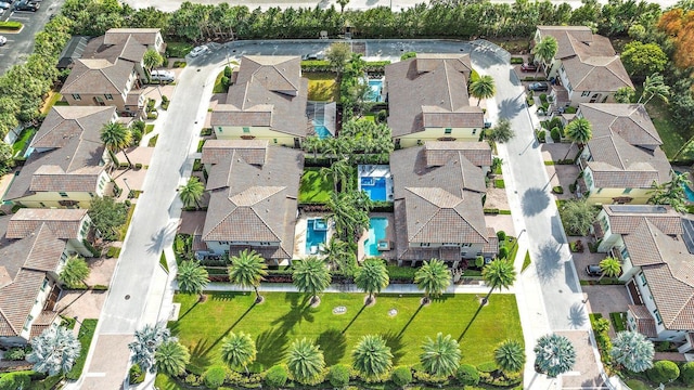 122 Diamante Way, Jupiter, FL 33477 - aerial perspective of suburban area with a pool
