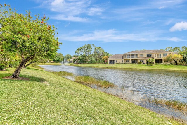 9225 Wentworth Ln, Port Saint Lucie, FL 34986 - water view