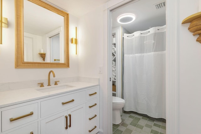 8110 Oakton Ct Unit 10B, Lake Clarke Shores, FL 33406 - bathroom with toilet, vanity, tile patterned floors, and a shower with shower curtain