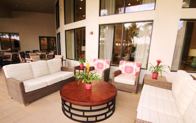 6863 Imperial Beach Cir, Delray Beach, FL 33446 - view of patio / terrace with an outdoor living space