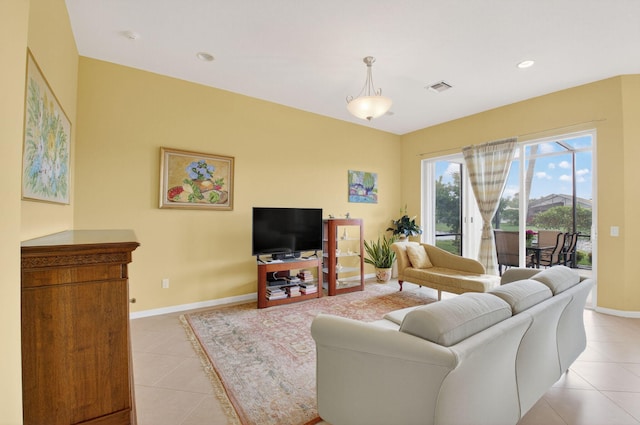 6863 Imperial Beach Cir, Delray Beach, FL 33446 - living room with light tile patterned floors, baseboards, and recessed lighting