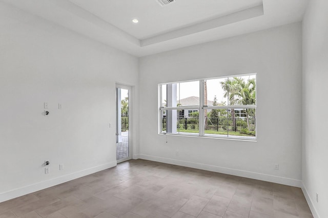 10130 Driftwood Way, Palm Beach Gardens, FL 33412 - unfurnished room featuring baseboards and recessed lighting