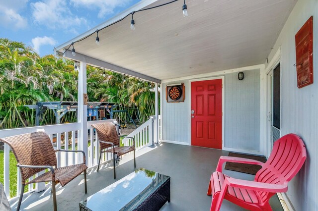 850 Green St, West Palm Beach, FL 33405 - view of patio / terrace featuring a porch