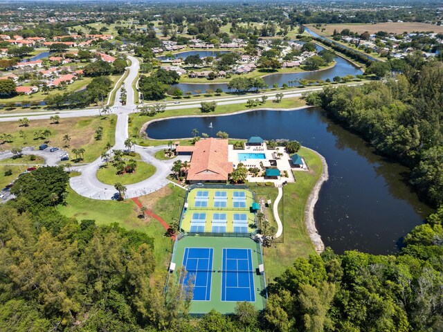 5942 Parkwalk Cir W, Boynton Beach, FL 33472 - aerial view of property's location featuring a large body of water