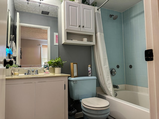 full bathroom with a textured ceiling, vanity, visible vents, toilet, and shower / tub combo with curtain