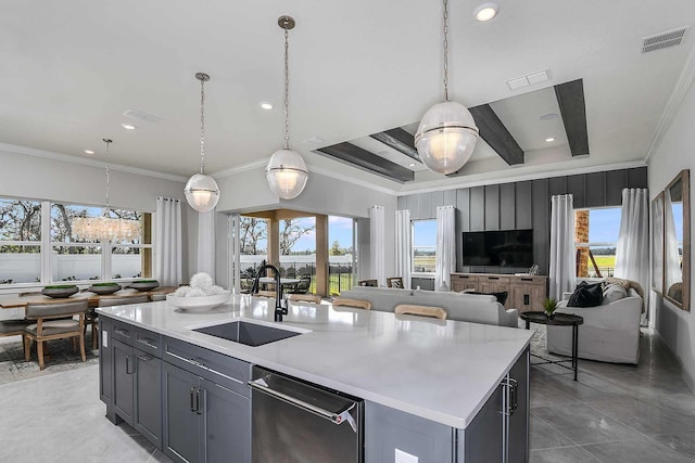 10822 Stellar Cir Unit Renown 26, Palm Beach Gardens, FL 33412 - kitchen with a sink, open floor plan, light countertops, dishwasher, and a center island with sink