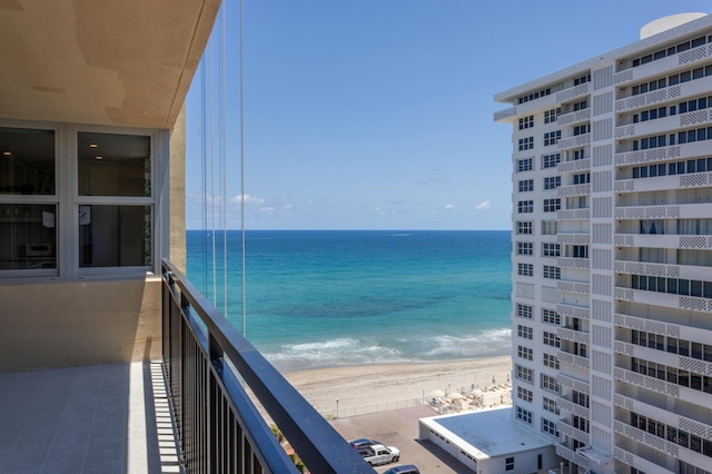 1180 S Ocean Blvd Unit 11D, Boca Raton, FL 33432 - water view featuring local beach