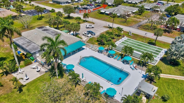 815 Club Dr Unit D, Delray Beach, FL 33445 - drone / aerial view of a pool