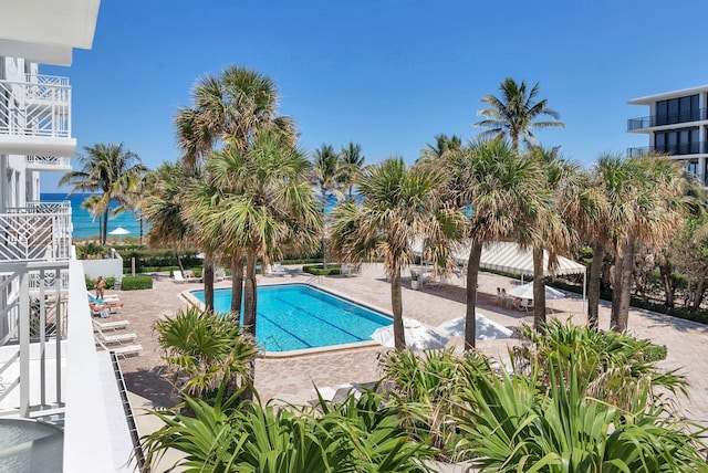 170 N Ocean Blvd Unit 305, Palm Beach, FL 33480 - community pool featuring a patio area