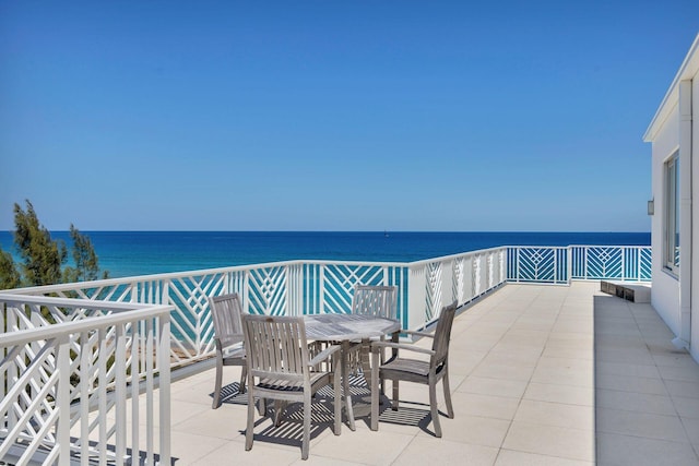 170 N Ocean Blvd Unit 305, Palm Beach, FL 33480 - balcony featuring a water view