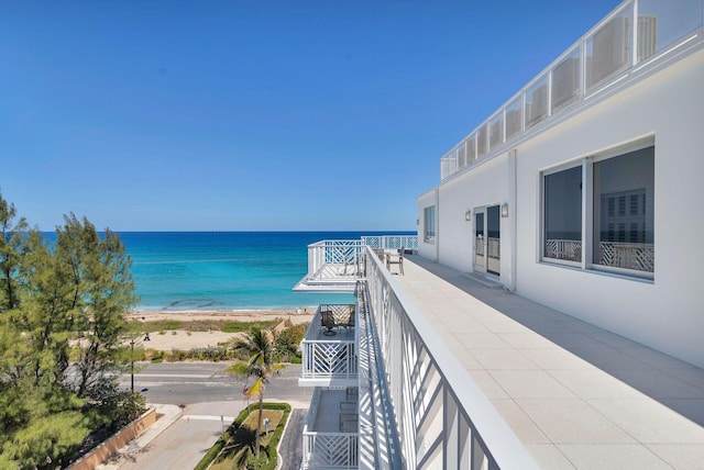 170 N Ocean Blvd Unit 305, Palm Beach, FL 33480 - exterior space with a beach view