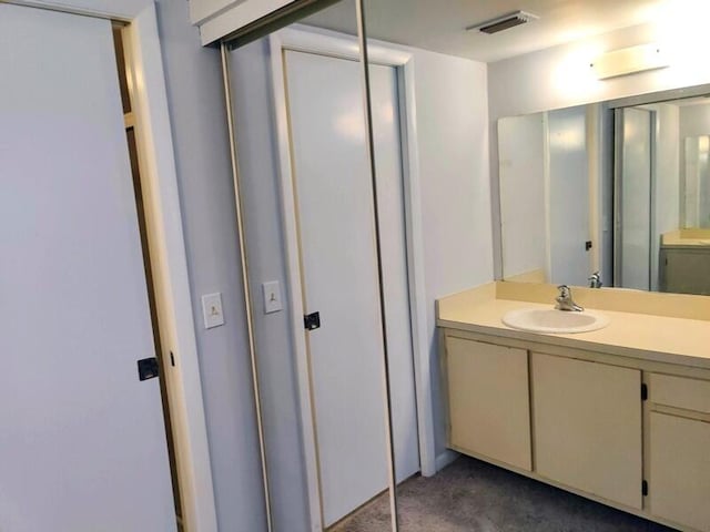 701 Sabal Ridge Cir Unit C, Palm Beach Gardens, FL 33418 - bathroom with vanity