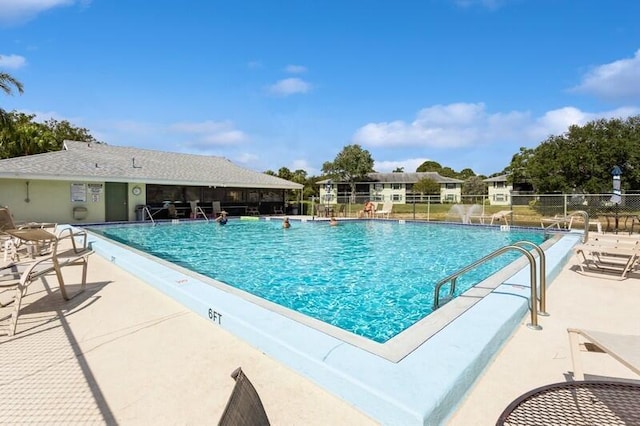 701 Sabal Ridge Cir Unit C, Palm Beach Gardens, FL 33418 - community pool with a patio