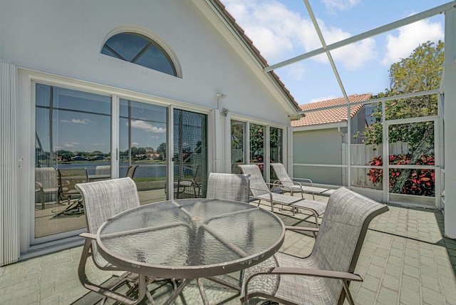 9703 Harbour Lake Cir, Boynton Beach, FL 33437 - sunroom with outdoor dining area
