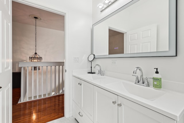 1070 Grove Park Cir, Boynton Beach, FL 33436 - bathroom featuring double vanity and a sink