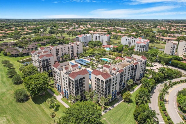 7572 Regency Lake Dr Unit 501, Boca Raton, FL 33433 - bird's eye view of apartment complex / building