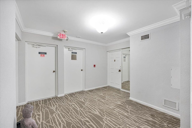 7572 Regency Lake Dr Unit 501, Boca Raton, FL 33433 - spare room featuring crown molding, carpet, and baseboards