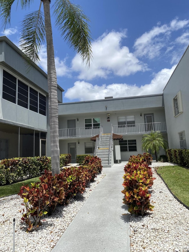 563 Capri L, Delray Beach, FL 33484 - view of building exterior