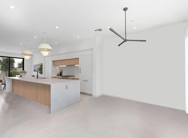 1967 Dock St, West Palm Beach, FL 33401 - kitchen with visible vents, recessed lighting, and modern cabinets