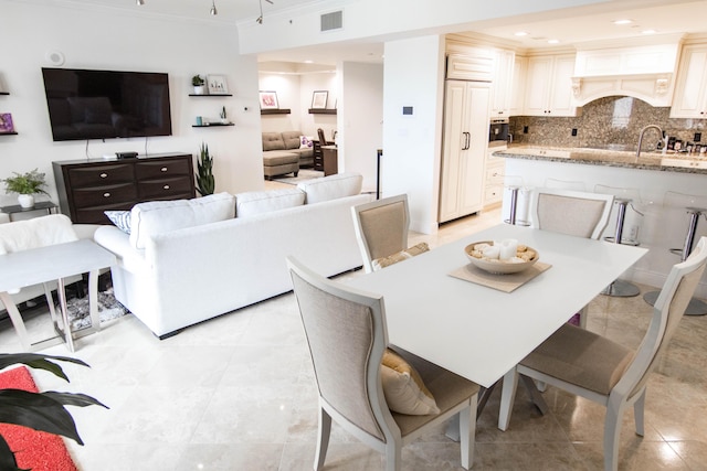 200 E Palmetto Park Rd Unit 503, Boca Raton, FL 33432 - dining room featuring visible vents, recessed lighting, light tile patterned floors, and crown molding