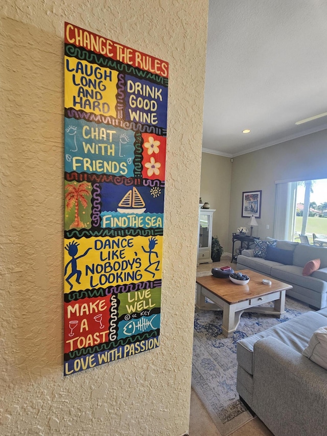 411 NW Stratford Ln, Port Saint Lucie, FL 34983 - detailed view of a textured wall and crown molding