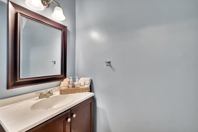 2190 Discovery Cir W, Deerfield Beach, FL 33442 - bathroom with vanity