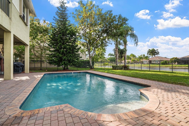 8207 Venosa Haven Ter, Boynton Beach, FL 33473 - view of pool featuring a fenced backyard, a patio area, and a fenced in pool