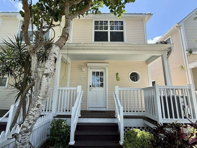 view of front of home featuring a porch