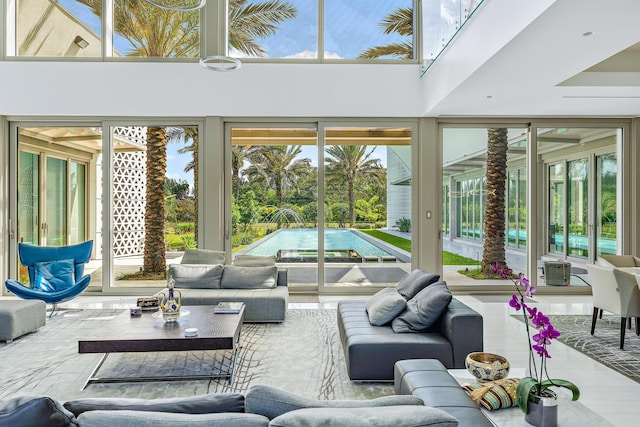 view of sunroom / solarium