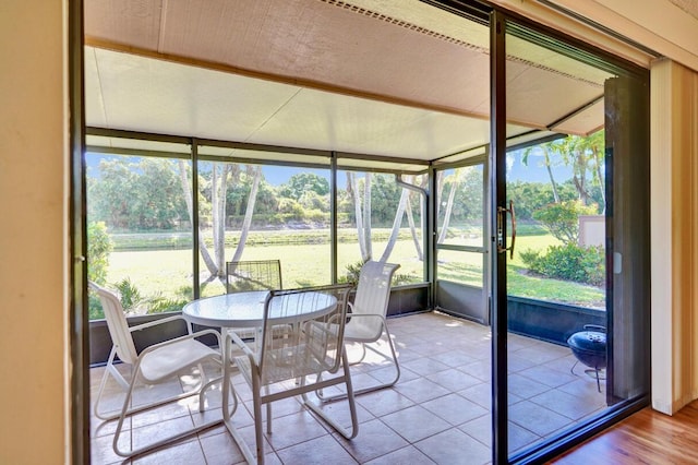 124 Mayfair Ln, Boynton Beach, FL 33426 - sunroom / solarium with view of wooded area