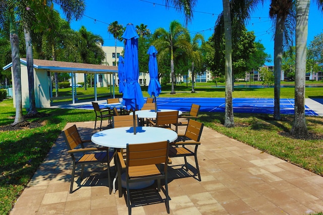 view of patio with outdoor dining space