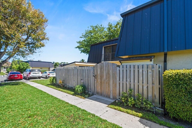 view of yard with fence