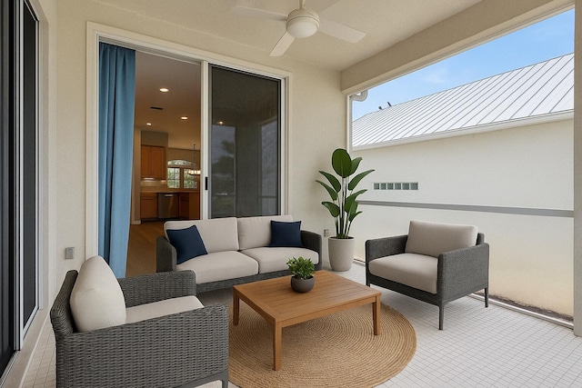 balcony with a ceiling fan and an outdoor hangout area