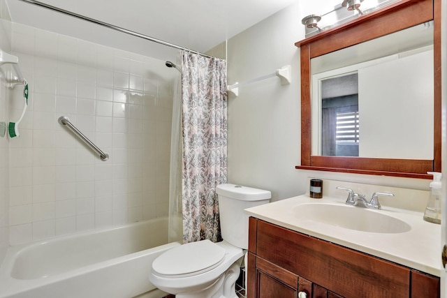 7451 NW 16th St Unit 303, Plantation, FL 33313 - full bathroom featuring toilet, vanity, and shower / tub combo with curtain