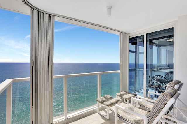 1360 S Ocean Blvd Unit 2508, Pompano Beach, FL 33062 - balcony featuring a water view