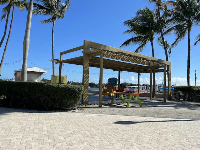 626 33rd St, West Palm Beach, FL 33407 - view of community featuring a pergola