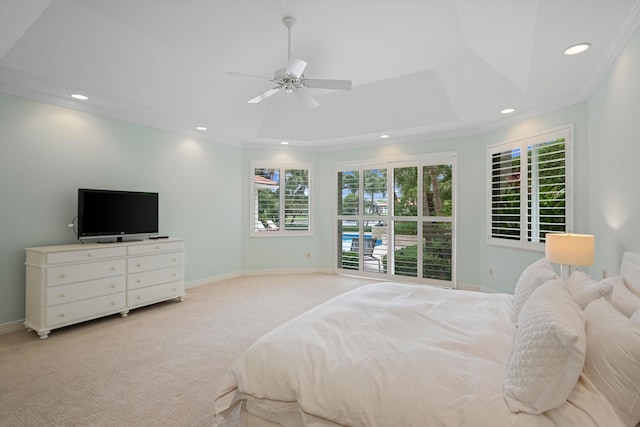bedroom featuring recessed lighting, crown molding, a ceiling fan, light carpet, and baseboards