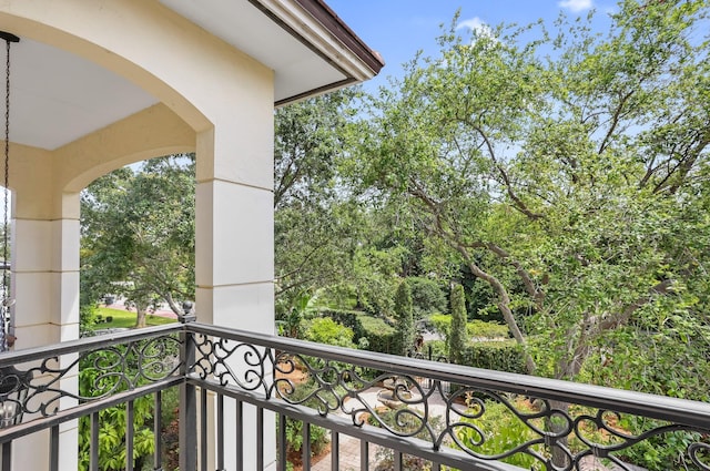 2409 NE 12th St, Fort Lauderdale, FL 33304 - view of balcony