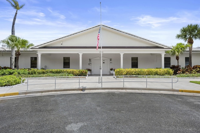 3526 Whitehall Dr Unit 106, West Palm Beach, FL 33401 - view of building exterior