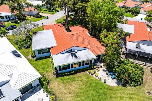 bird's eye view with a residential view