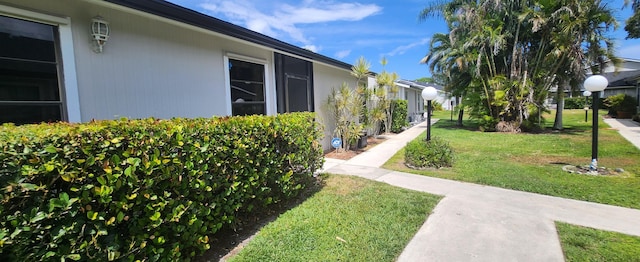 4389 Willow Pond Cir, West Palm Beach, FL 33417 - view of property's community with a yard
