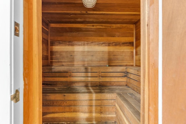 view of sauna / steam room